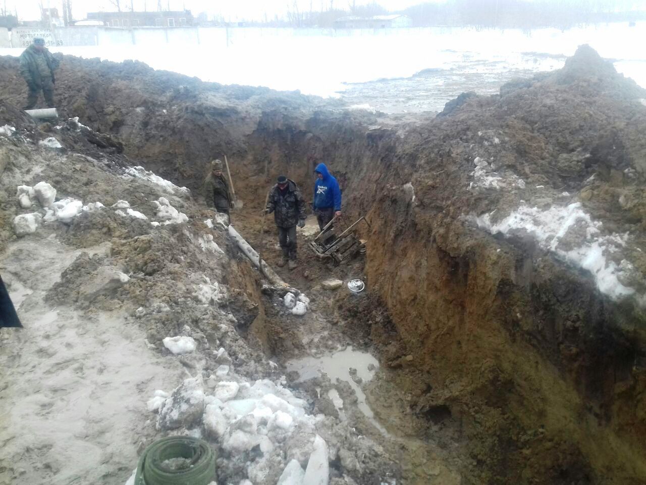 Ремонт асбестоцементных напорных коллекторов